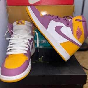 Nike Air Jordan 1 High Purple Yellow Sneakers